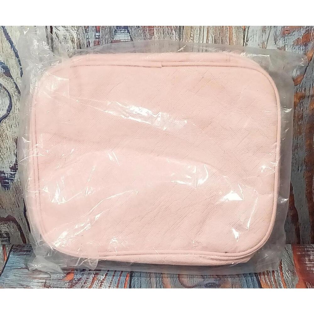 EOOTMAOO Pink Women's Cosmetic Bag with Front Zipper Pocket - Picture 2 of 6